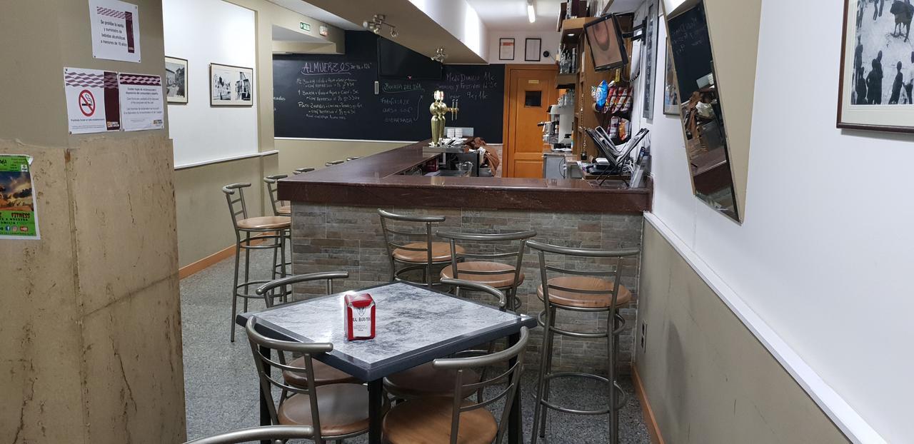 Hostal El Busto Teruel Kültér fotó