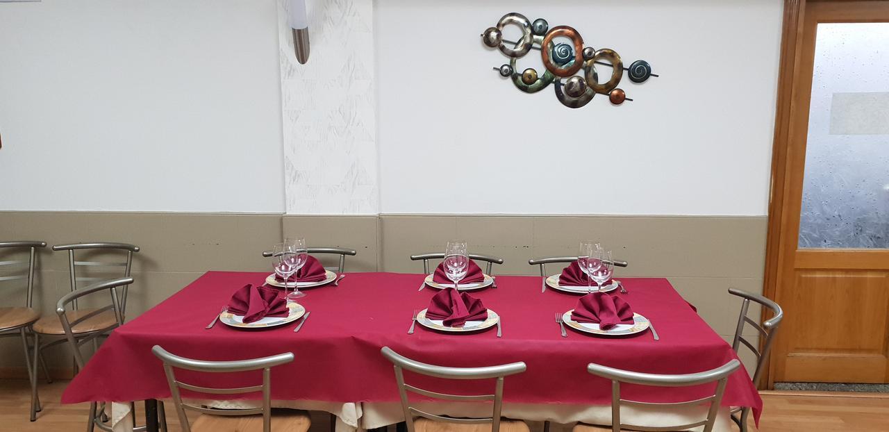 Hostal El Busto Teruel Kültér fotó
